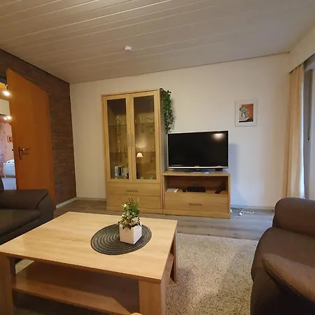 Luisa 35607 Uplengen