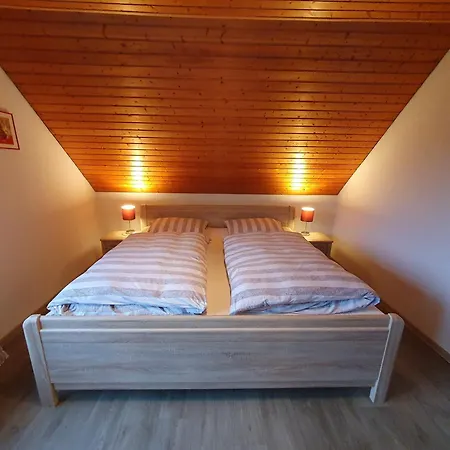 Luisa 35607 דירה